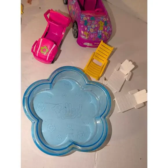 Mixed Lot Polly Pockets Vintage Disney Princess' Clothes - Picture 6 of 10